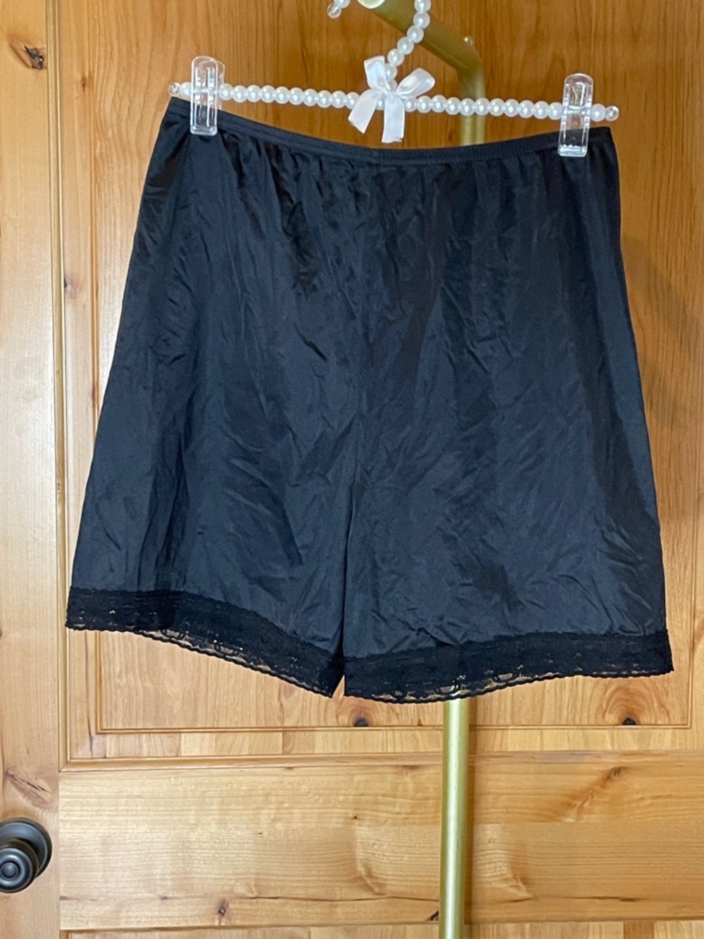 Vintage Vanity Fair  Black Lace-Trim Bloomers Half Slip Shorts Size S